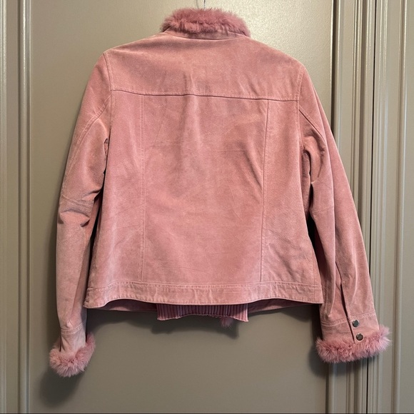 Vintage Suede and Fur Jacket with matching Sweater. Size Medium and So Cool! - Picture 10 of 13